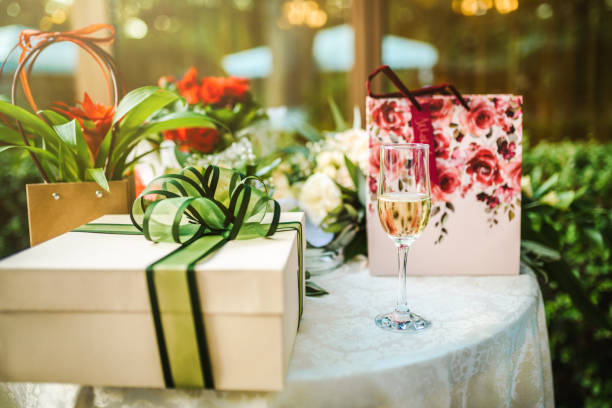 Tipps für die Vorbereitung eines geheimen Geschenks für die Hochzeit